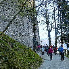 P1190649   Uscita dal Castello, h. 16.15 .